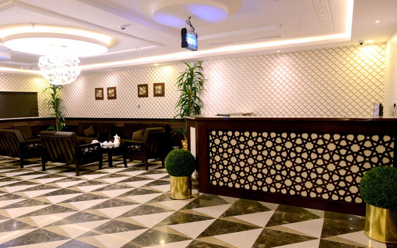 Marina Hotel Райис Экстерьер фото